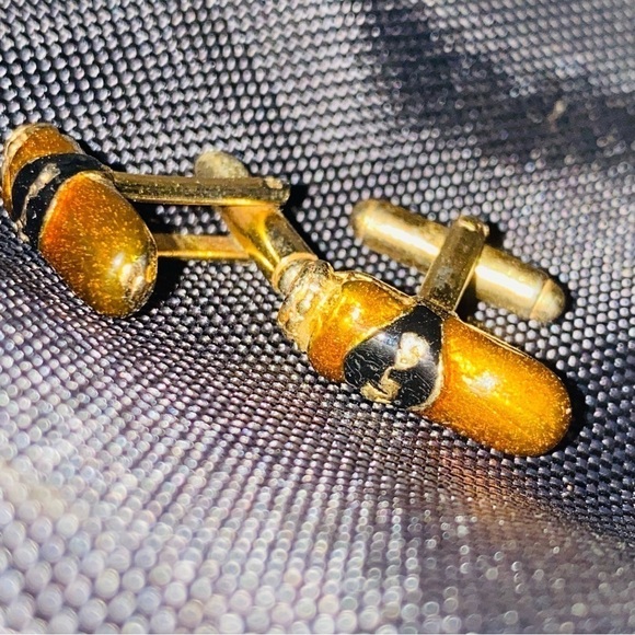 Vintage Rare Gold Tone Enamel Cigar Figure Sculpture Cufflinks - Picture 3 of 6